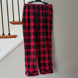 Victoria Secrets Women's Black & Red Checkered Pajama Pants Size Large